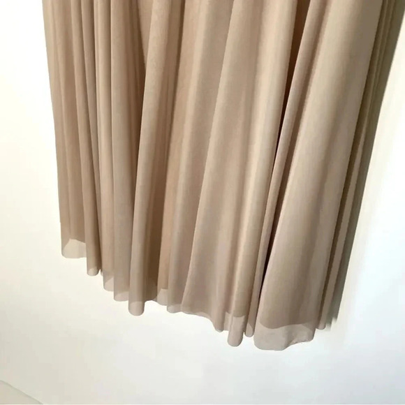 Jessica Howard Evenings Champagne Chiffon and Lace Formal Dress Size 14 - Picture 2 of 11